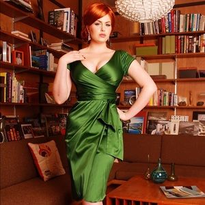 Pinup Couture emerald “Ava” dress